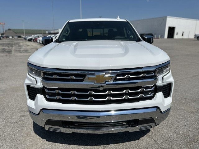 2024 Chevrolet Silverado 1500 LTZ 8