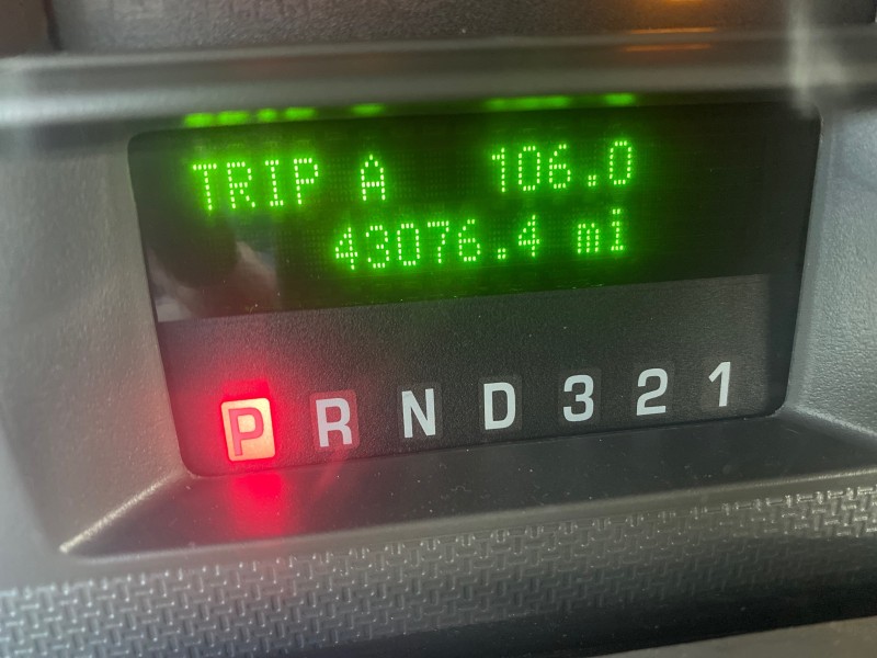 2008 Ford Super Duty F-350 DRW XL LOW MILES 43,076 4WD in ,