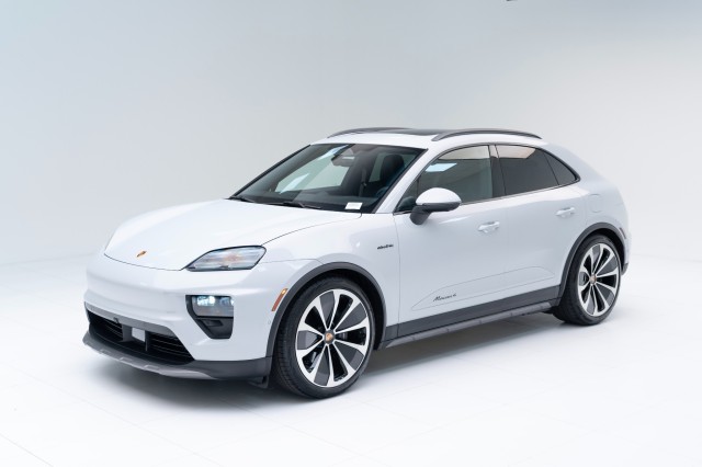 2025  Macan 4 Electric in , 