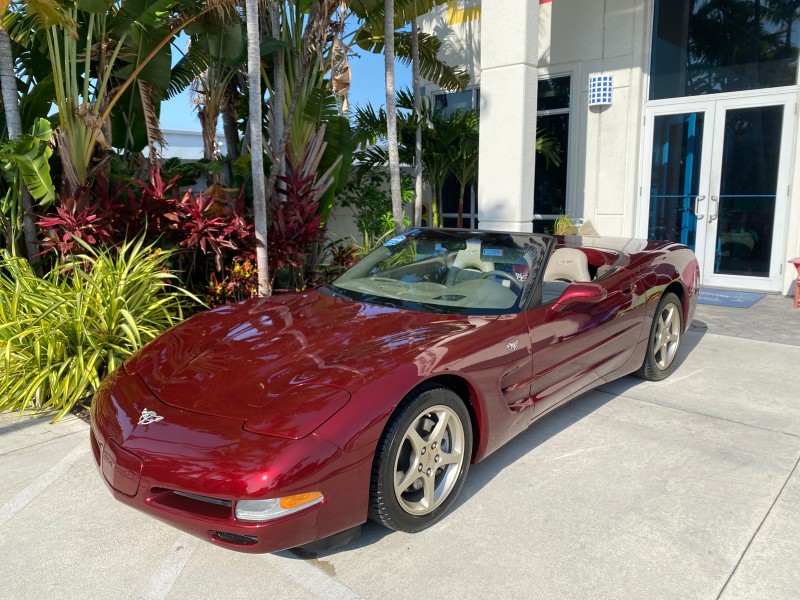 2003 Chevrolet Corvette 50TH CONVERTIBLE LOW MILES 6,742 in , 