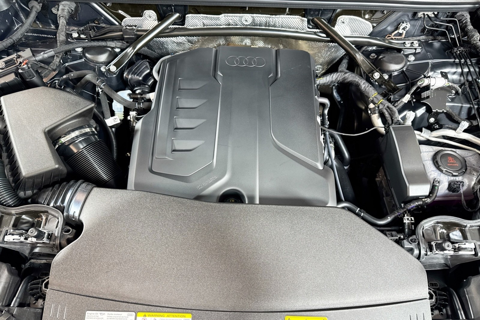New 2025 Tambora Gray Metallic Audi Premium Plus 2.0 TFSI quattro image 27