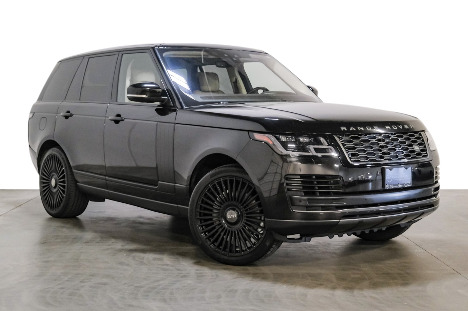 2020 Land Rover Range Rover 22Alloys DrivePkg PremiumInteriorPkg 4