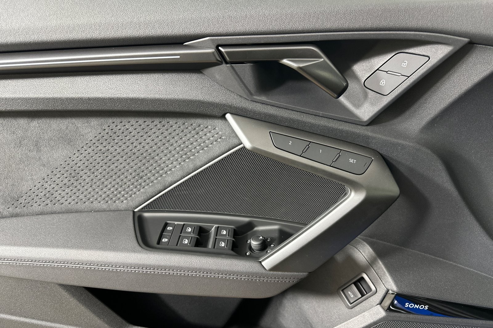 New 2026 Daytona Gray Pearl Effect Audi quattro image 10