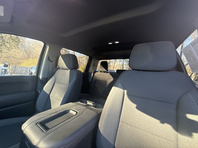 ChevroletSilverado 1500 LTD19