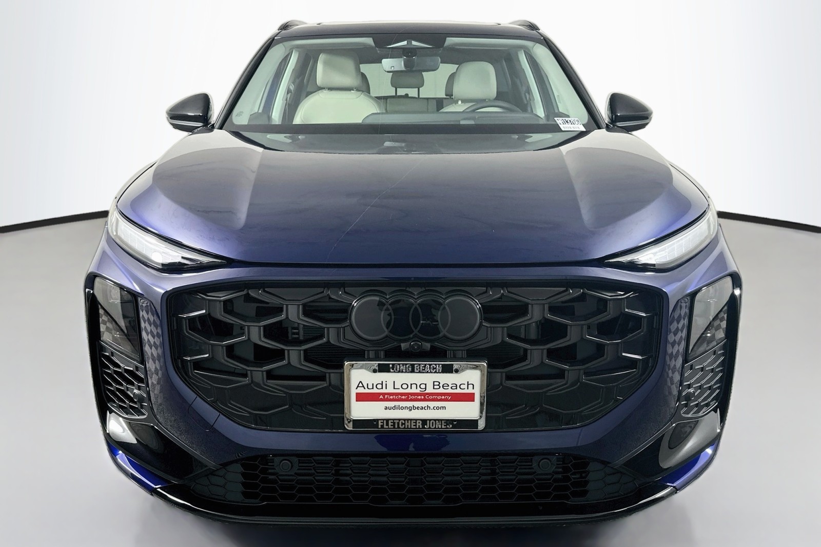 New 2026 Navarra Blue Metallic Audi S line image 2