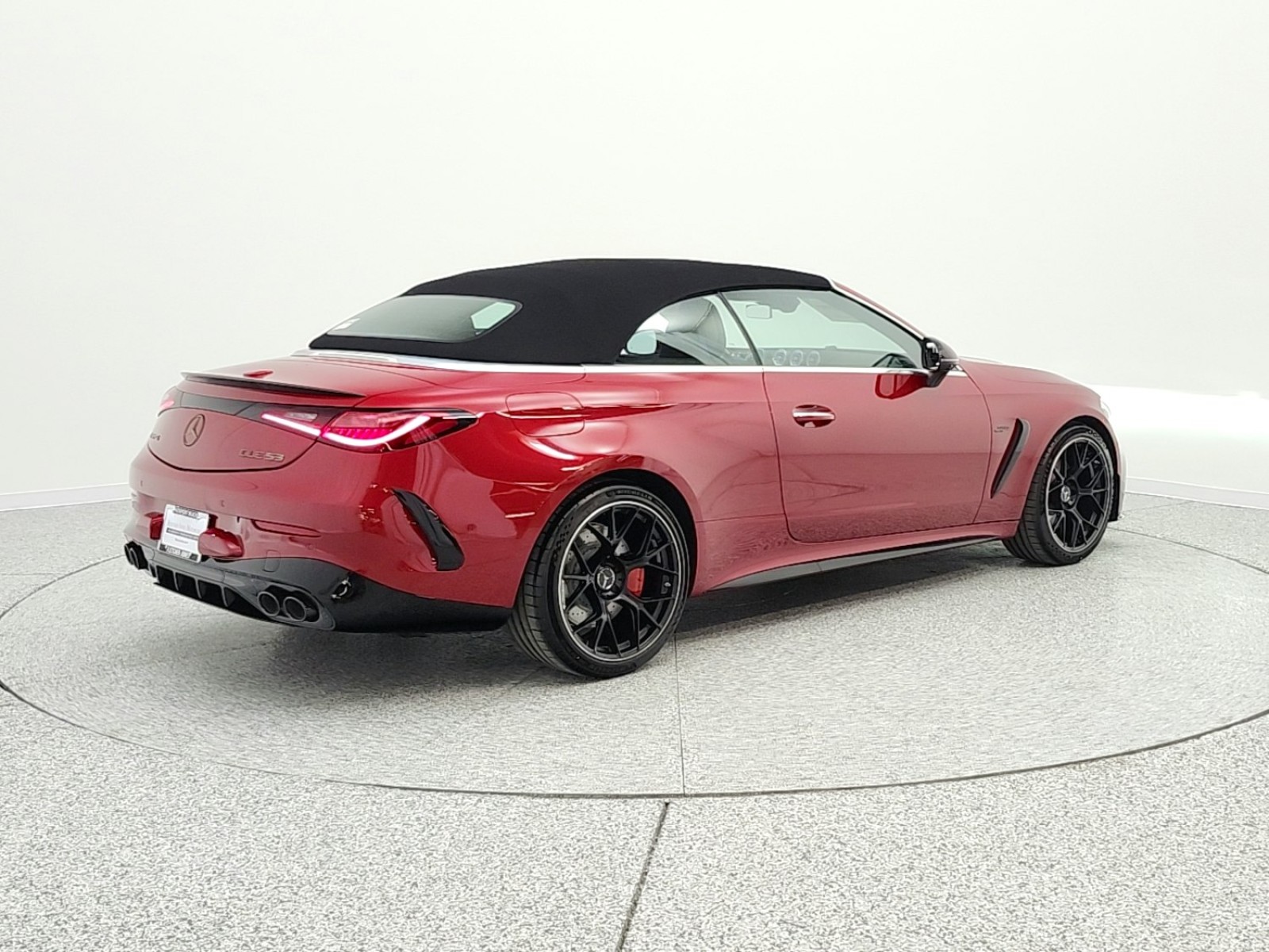 New 2026 MANUFAKTUR Patagonia Red Metallic Mercedes-Benz AMG® CLE 53 4MATIC+ Cabriolet image 26