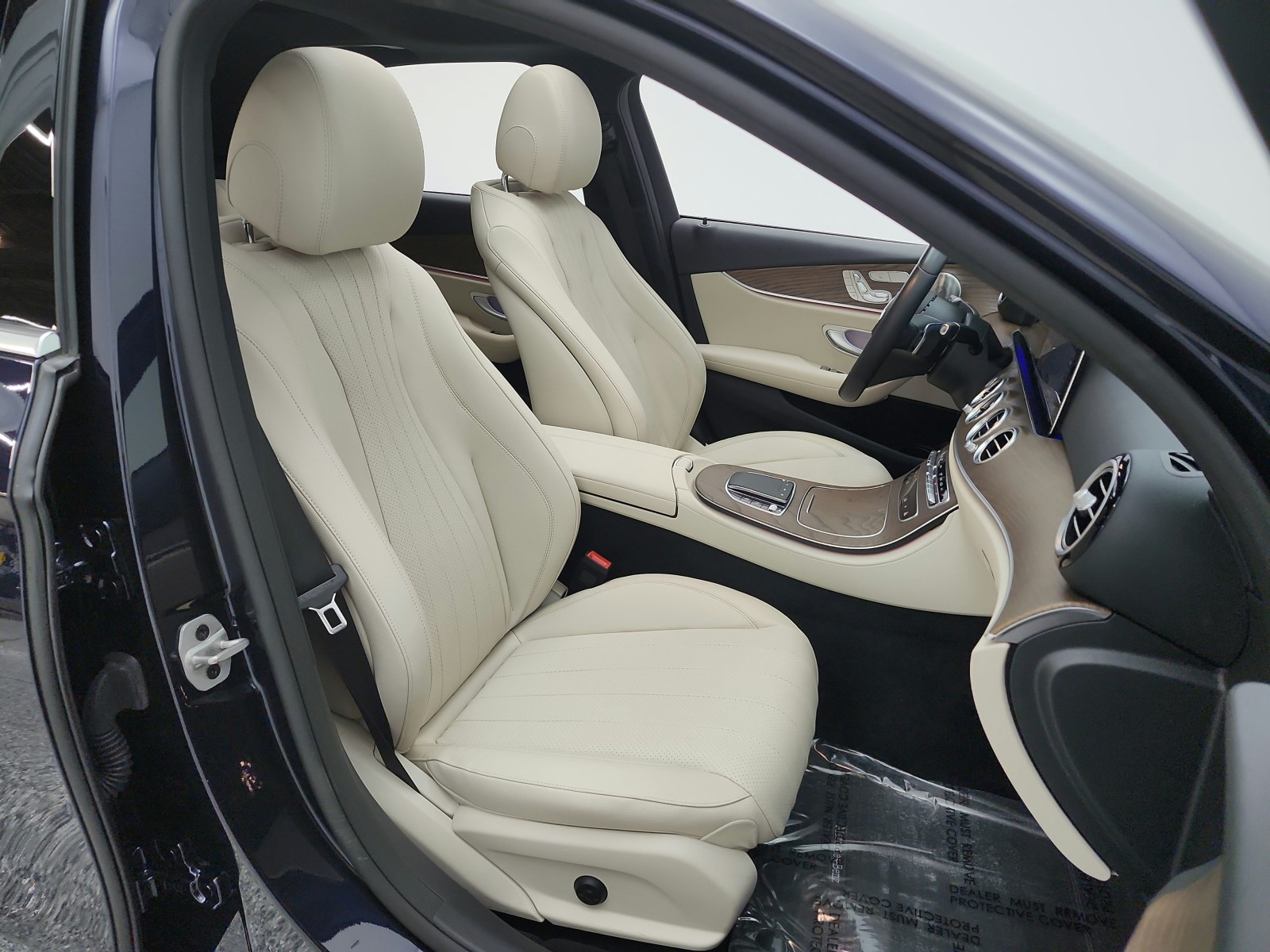 Used 2022 Nautical Blue Metallic Mercedes-Benz E 350 RWD Sedan image 21