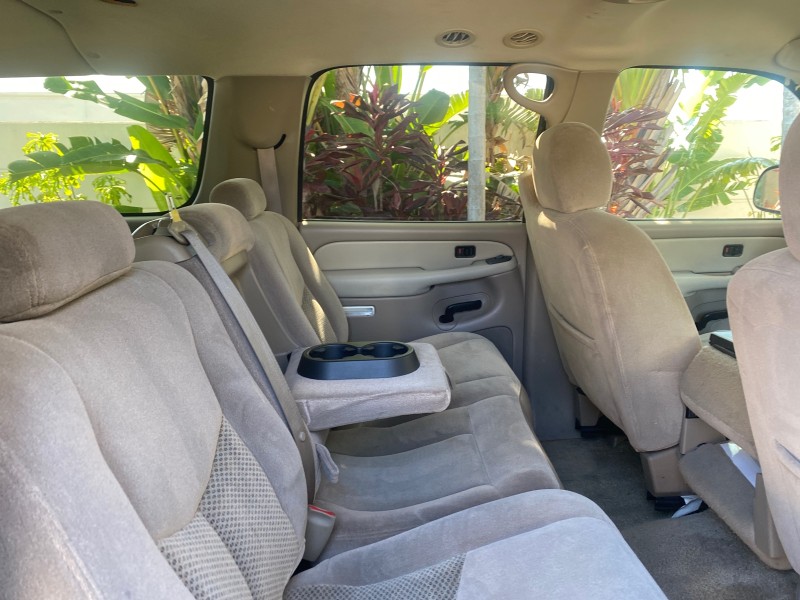 2003 Chevrolet Suburban LT 1 OWNER NO ACCIDENTS in ,