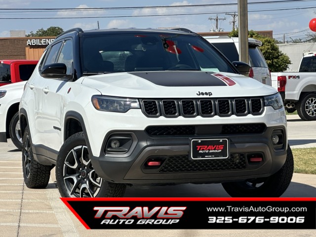 White 2025 Jeep Compass SUV / Crossover Four-Wheel Drive Automatic