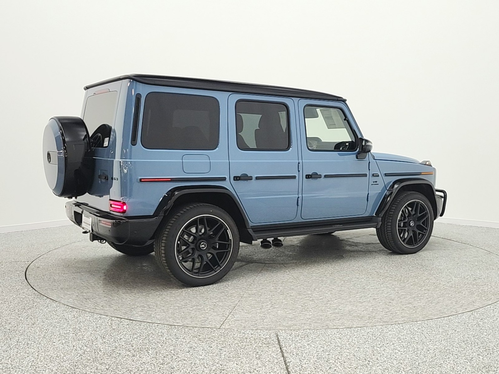 New 2026 MANUFAKTUR Signature China Blue Mercedes-Benz AMG® G 63 image 5