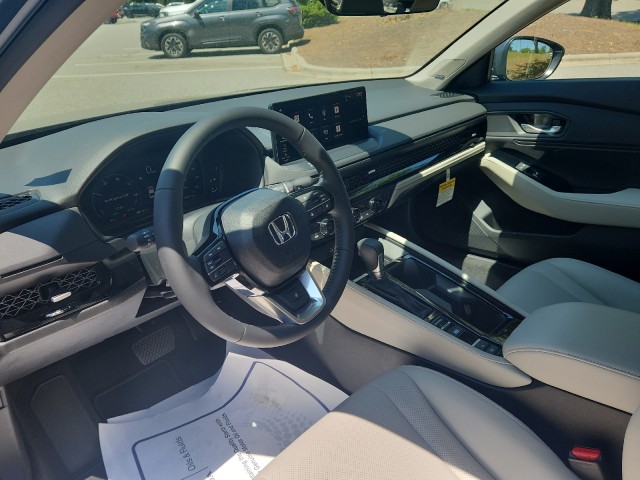 HondaAccord Hybrid15