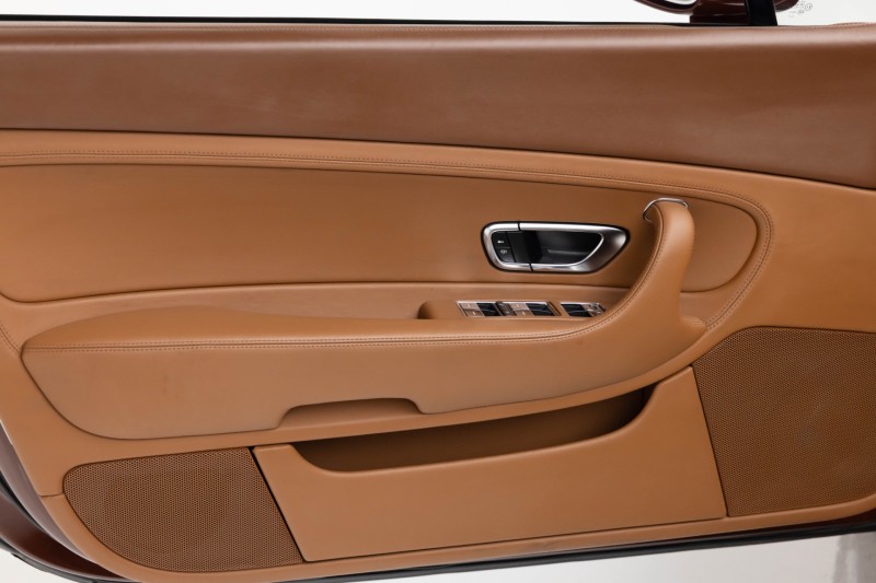 2007 Bentley Continental GTC  in , 