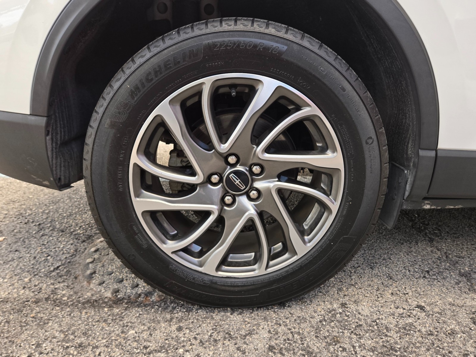 2021 Lincoln Corsair - $16,477