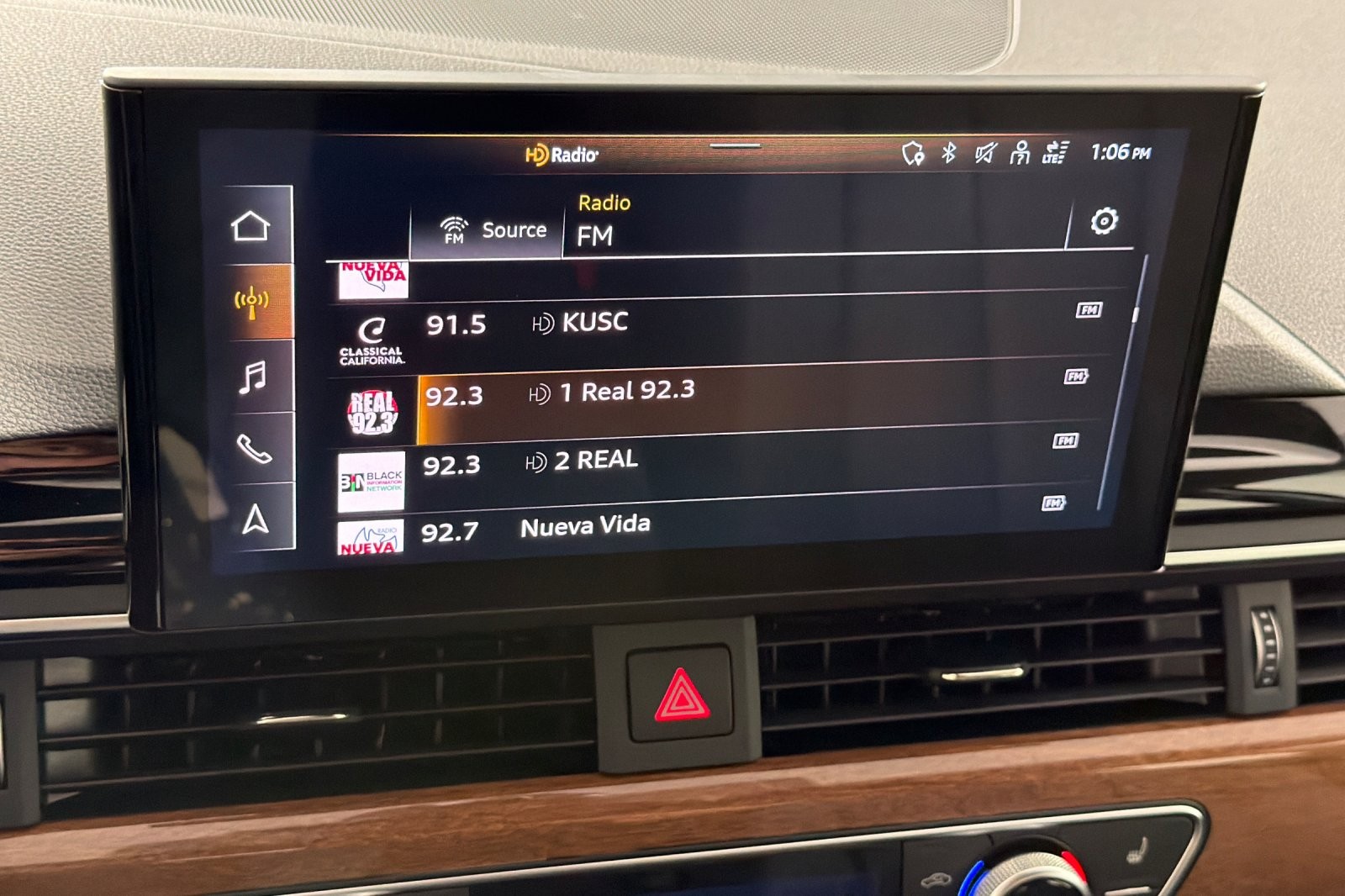 Used 2022 Manhattan Gray Metallic Audi Premium 40 TFSI quattro image 16