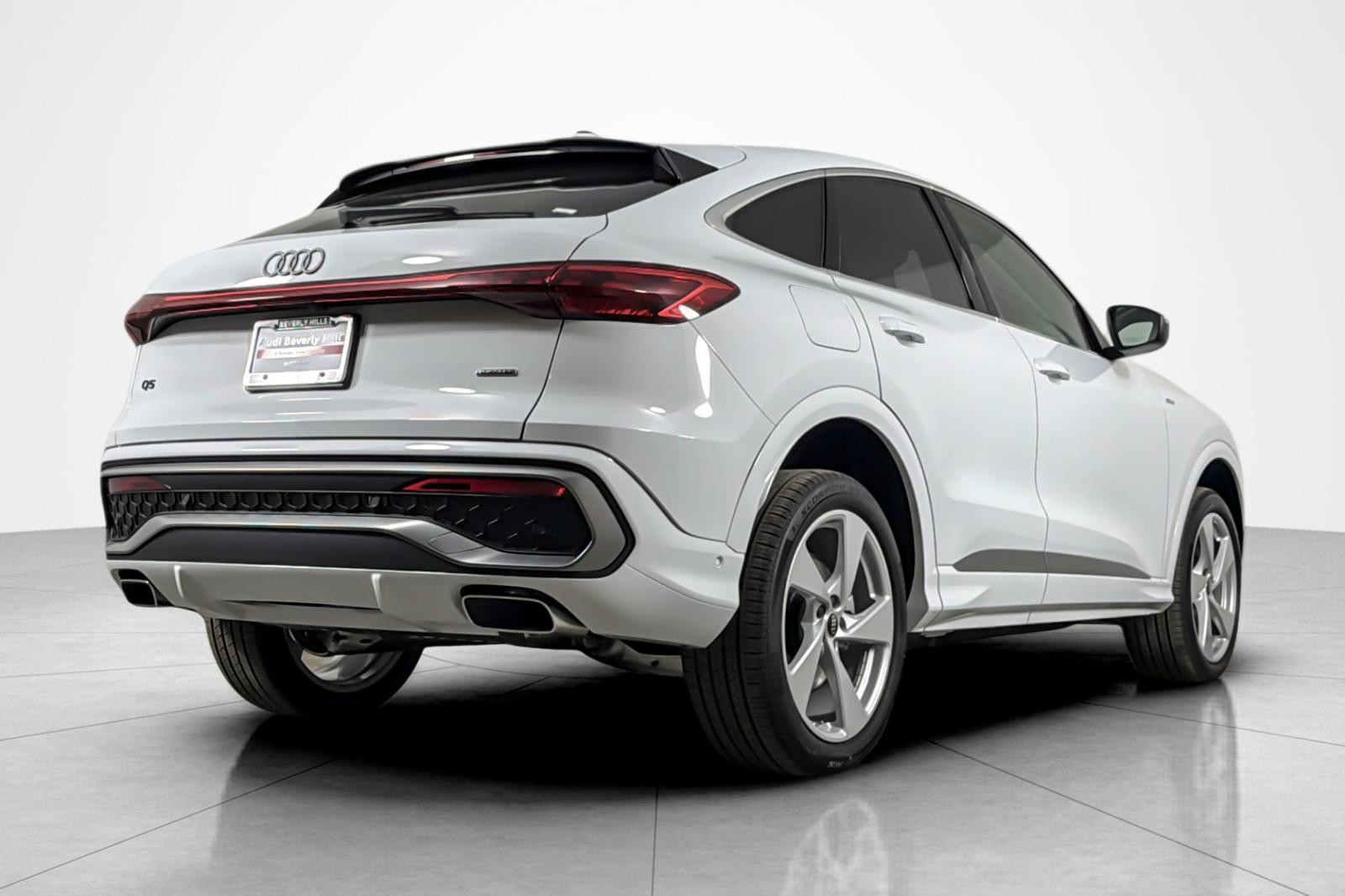 New 2026 Glacier White Metallic Audi Premium Plus 2.0 TFSI quattro image 6