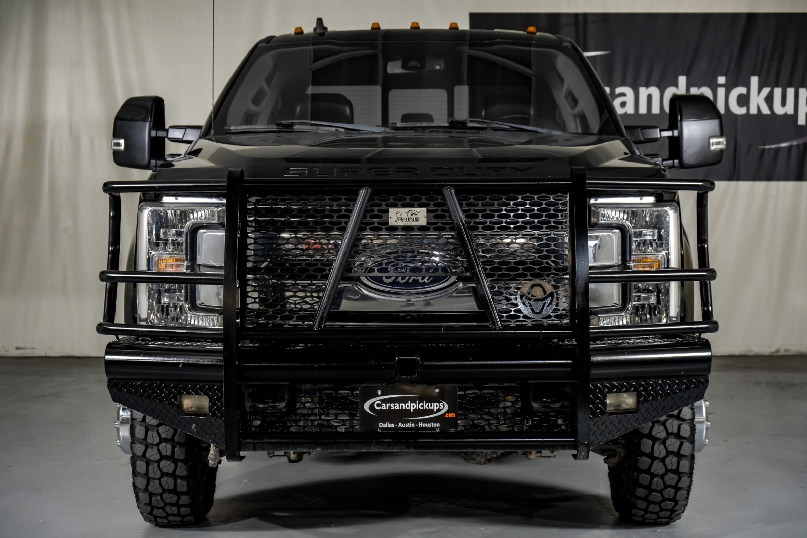 2019 Ford F-350 Lariat 3