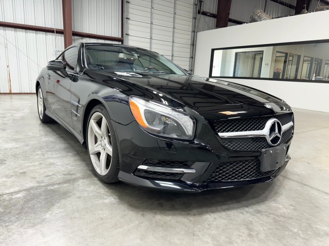 2014 Mercedes-Benz SL-Class SL 550 in , 