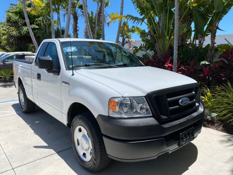2005 Ford F-150 PU STX LOW MILES 18,931 in , 