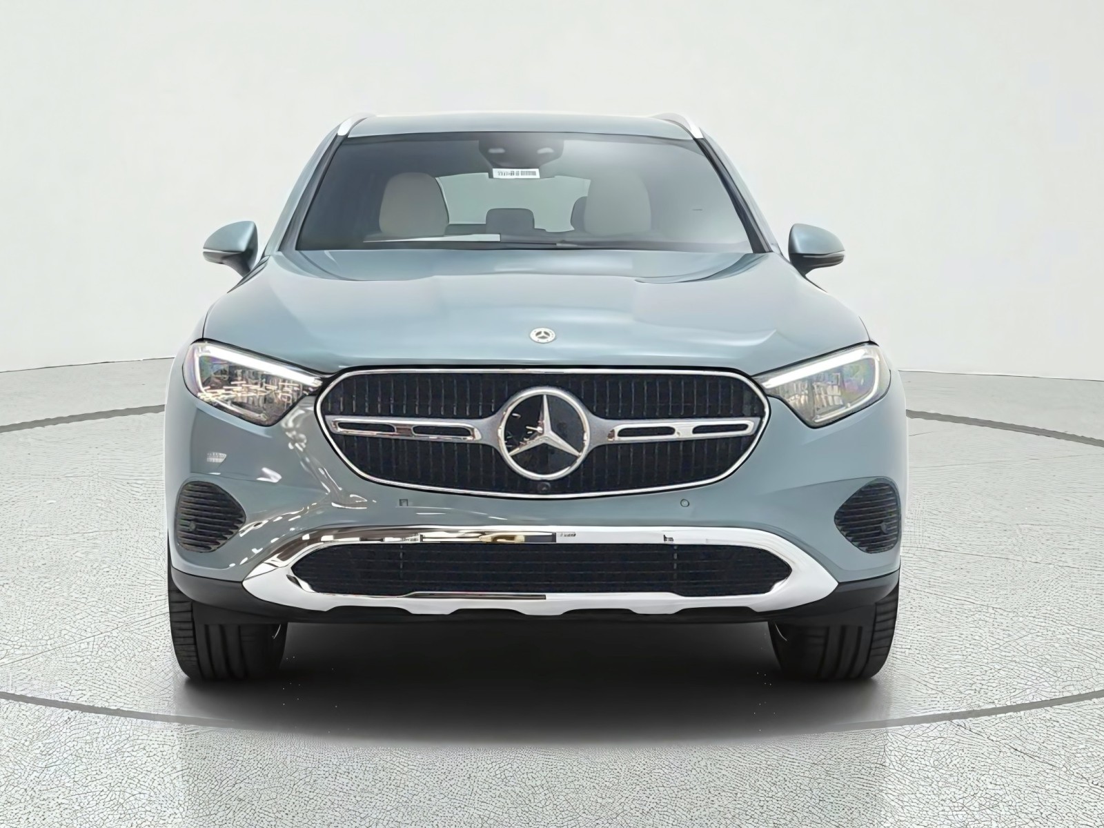 New 2026 Verde Silver Metallic Mercedes-Benz GLC 300 4MATIC® SUV image 2