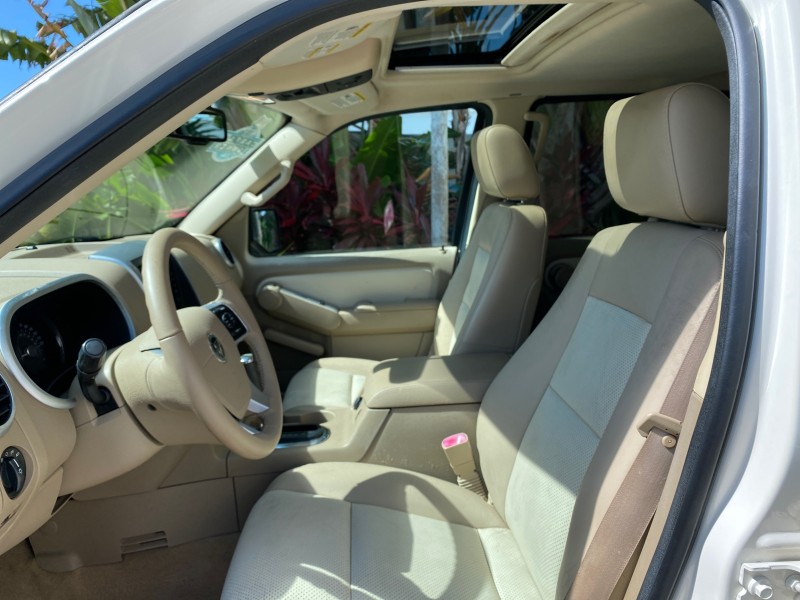 2007 Mercury Mountaineer SUV Premier 1 OWNER in ,