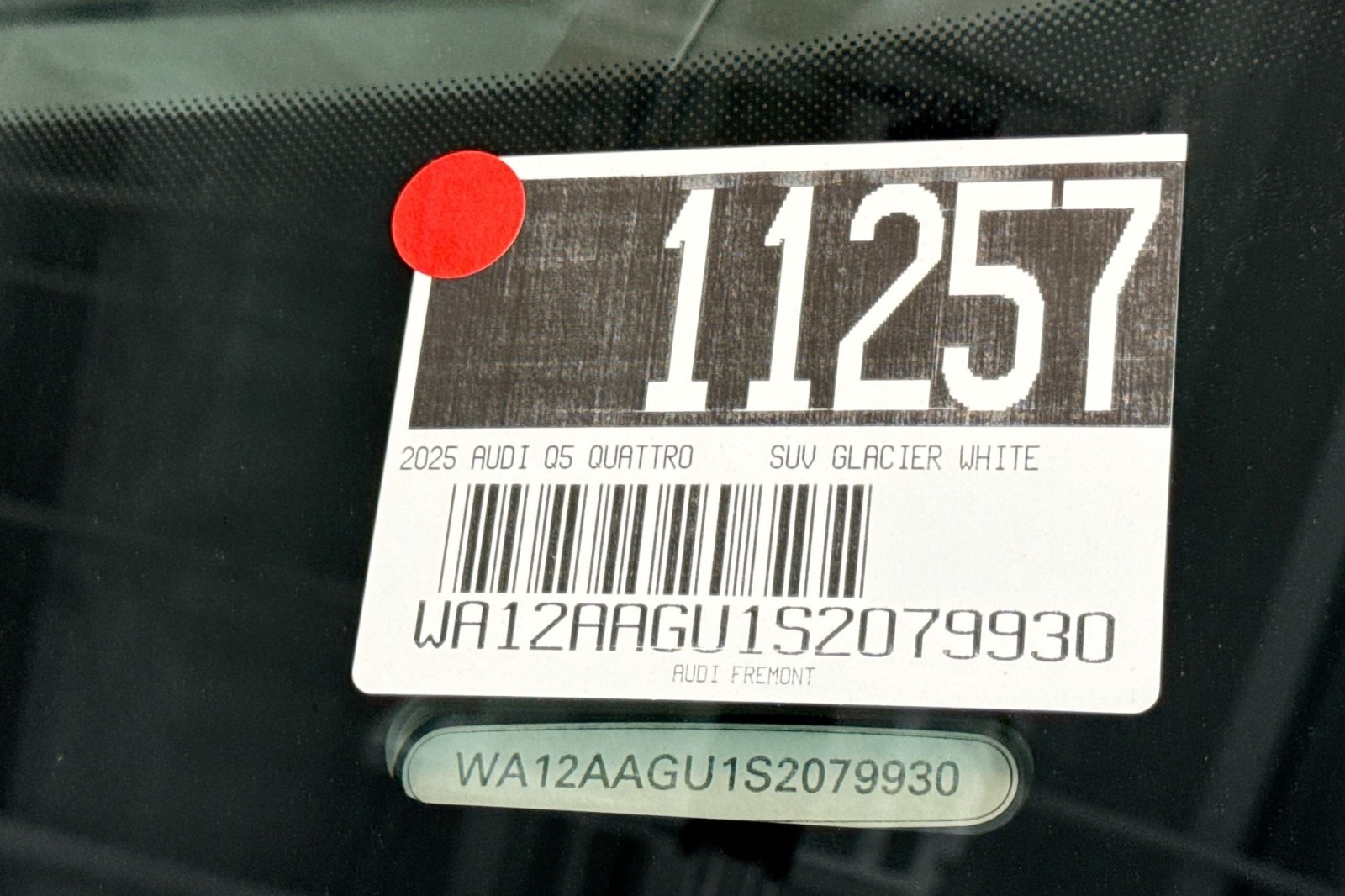 New 2025 Glacier White Metallic Audi Premium Plus 2.0 TFSI quattro image 29