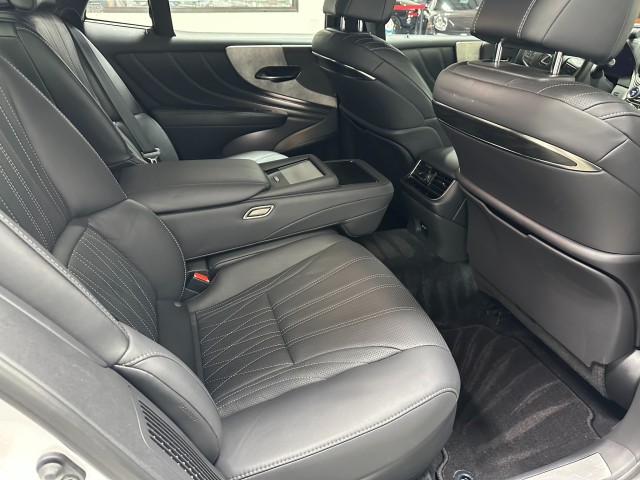 2022 Lexus LS LS 500h in , 