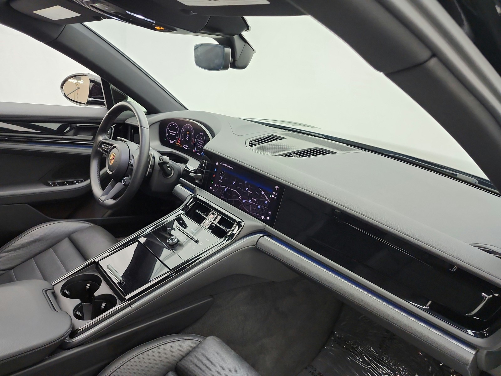 Used 2025 Black Porsche RWD image 18