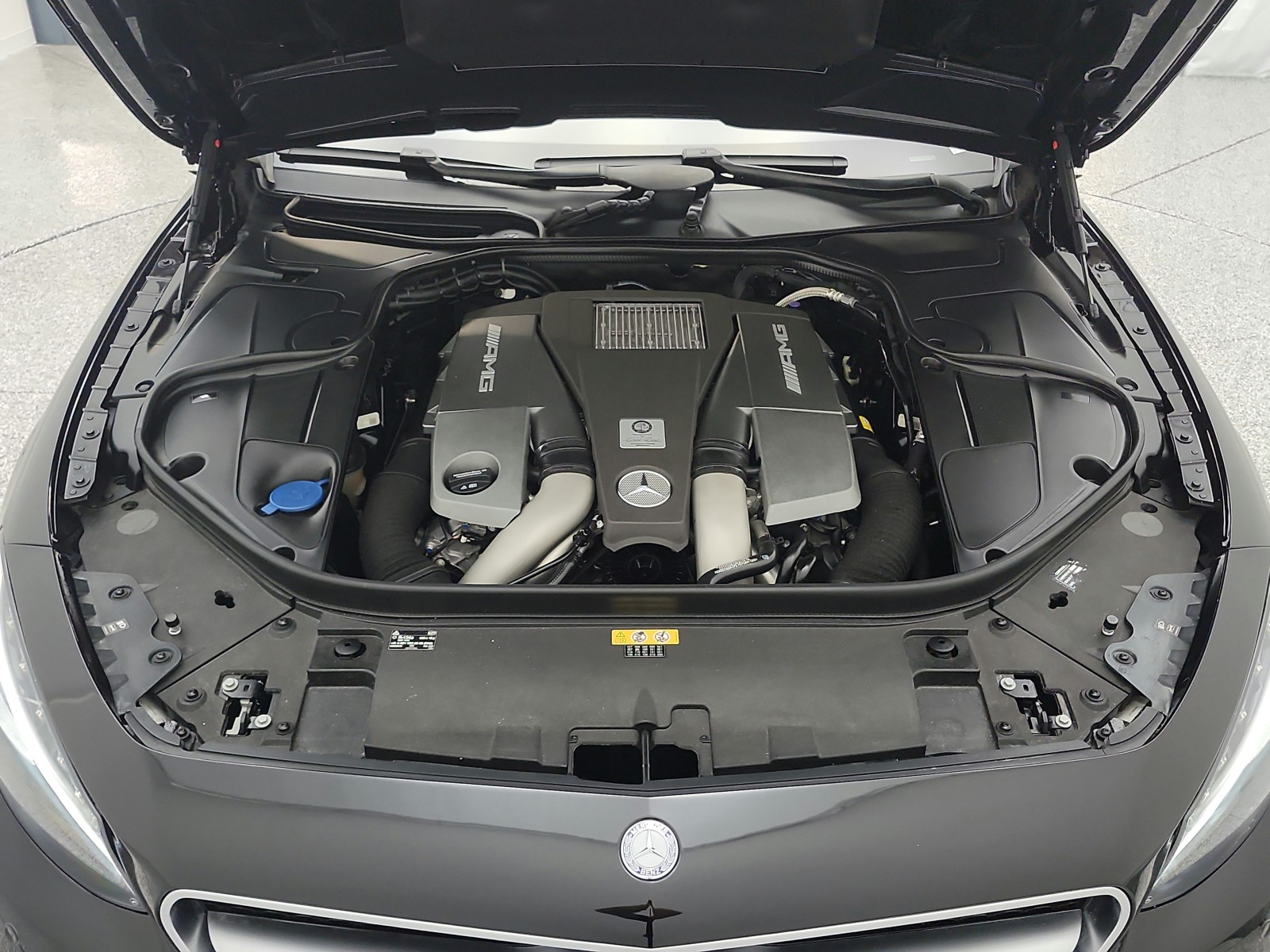 Used 2017 Black Mercedes-Benz AMG® S 63 4MATIC Cabriolet image 19