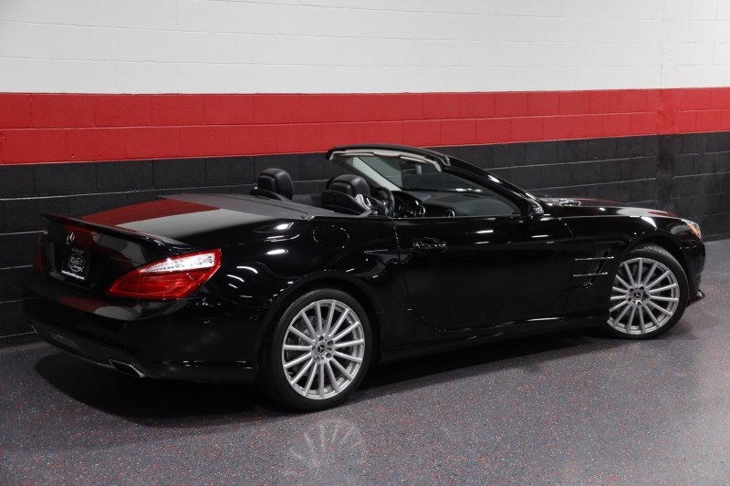 2013 Mercedes-Benz SL550 2dr Convertible in , 