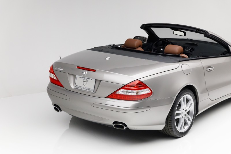 2007 Mercedes-Benz SL 550 50th Anniversary Edition 5.5L V8 in , 