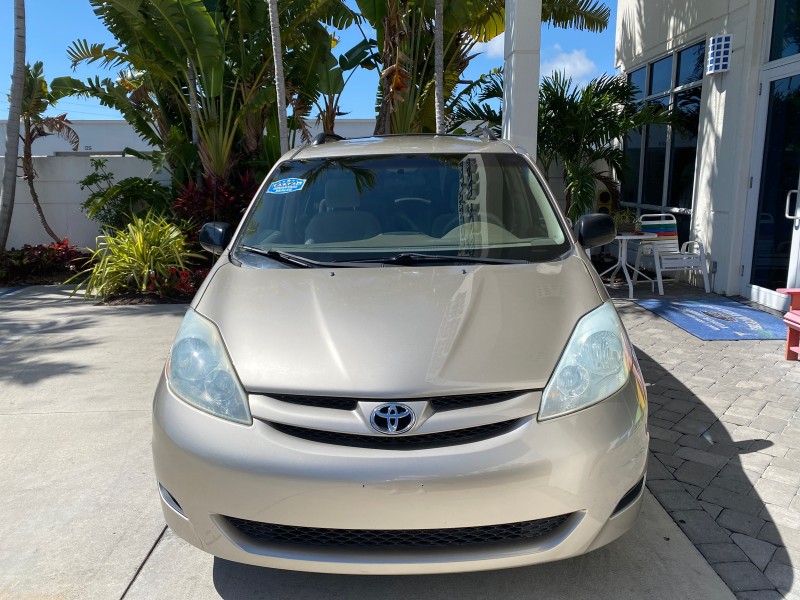 2006 Toyota Sienna VAN LE LOW MILES 78,653 in , 