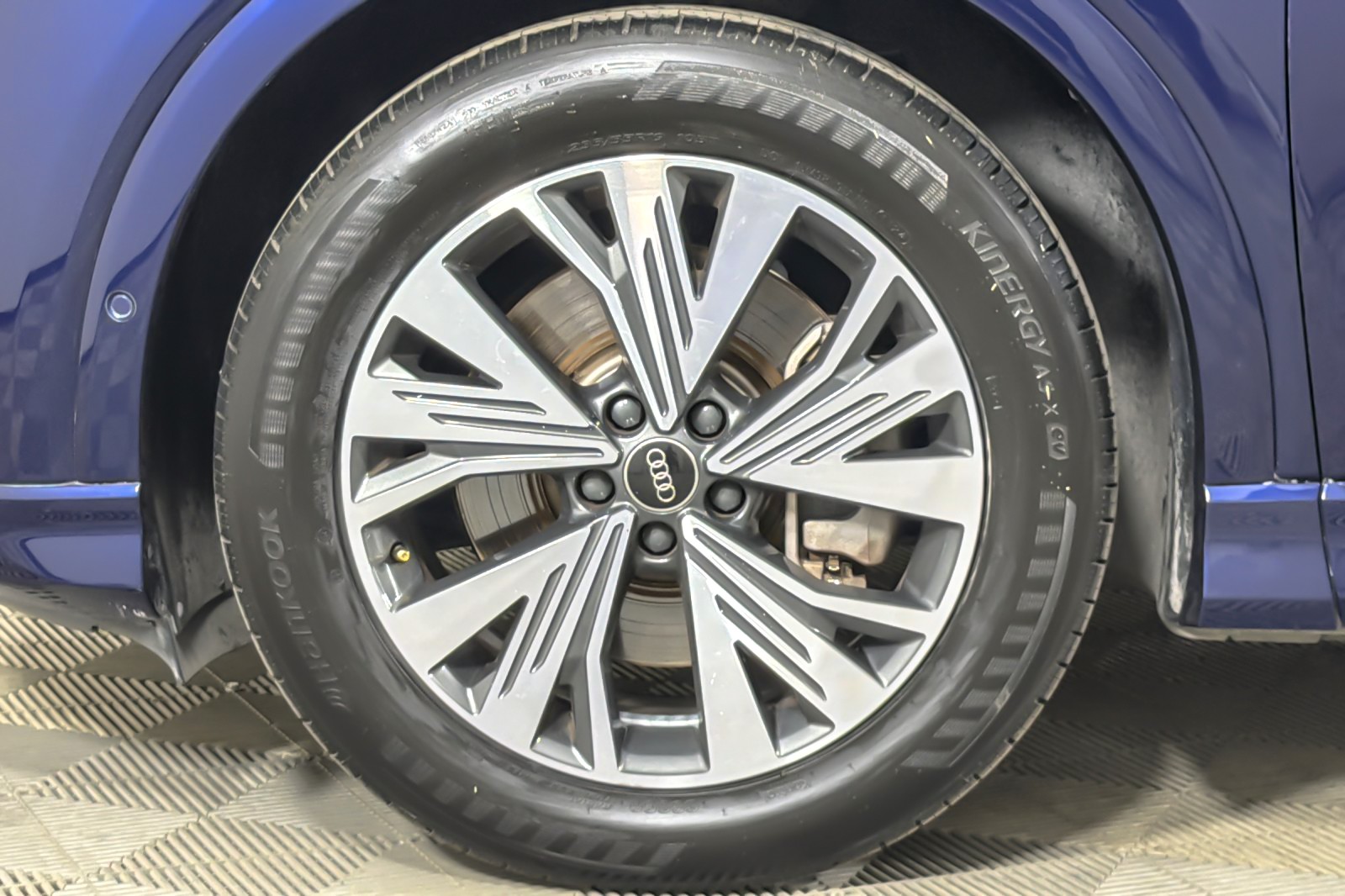 Used 2023 Navarra Blue Metallic Audi Premium Plus 40 RWD image 25