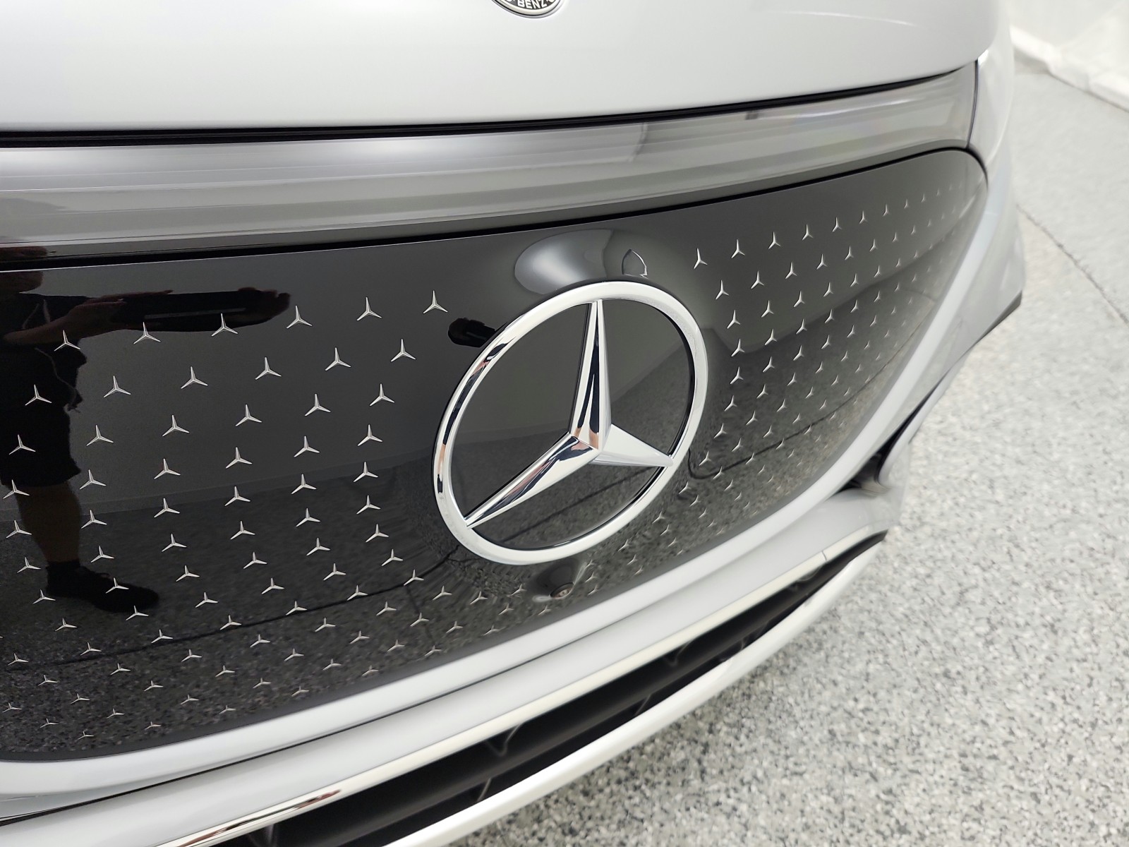 New 2026 Cirrus Silver Metallic Mercedes-Benz EQE 320+ image 13