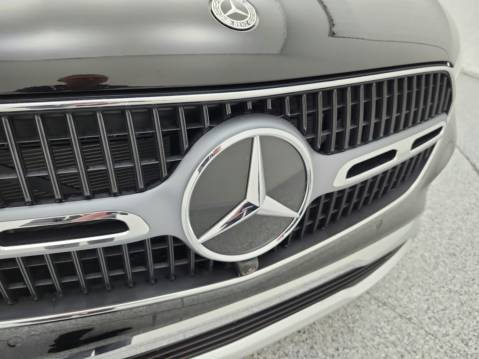 New 2026 Black Mercedes-Benz GLC 300 image 14