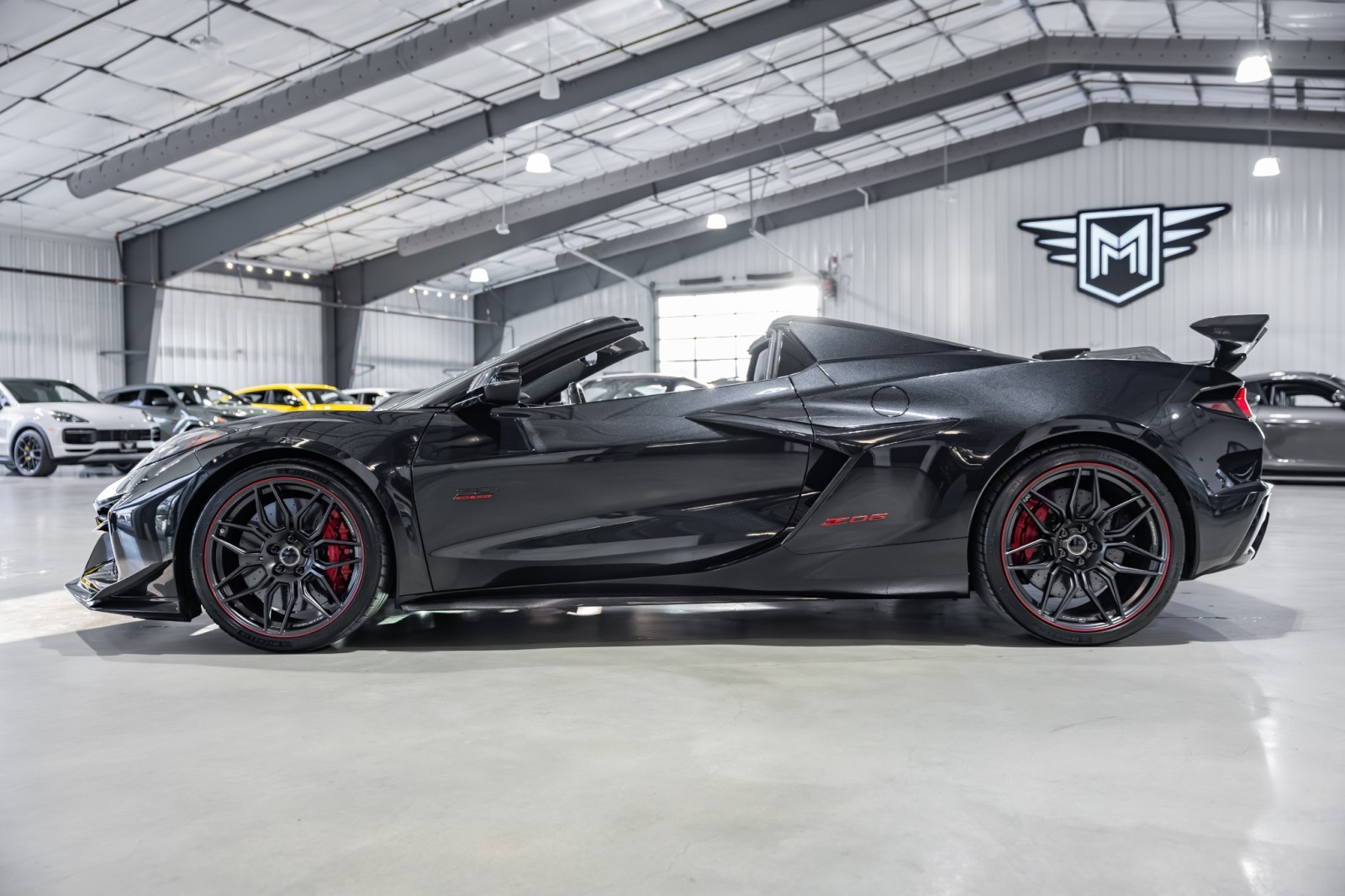 Used Car 2023 Chevrolet Corvette  3lz - 70th Anniversary Edition - Z07 Performance Package - Visible Carbon Aero Package For Sale Under $130,000 In Boerne, Texas
