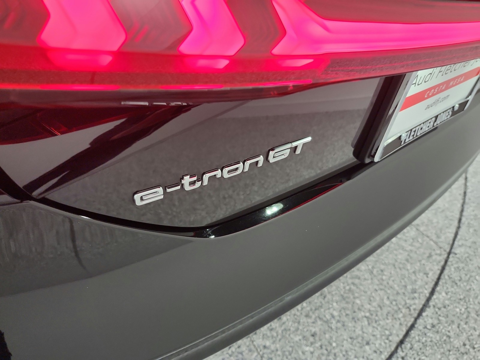 Used 2023 Mythos Black Metallic Audi Premium Plus quattro image 22