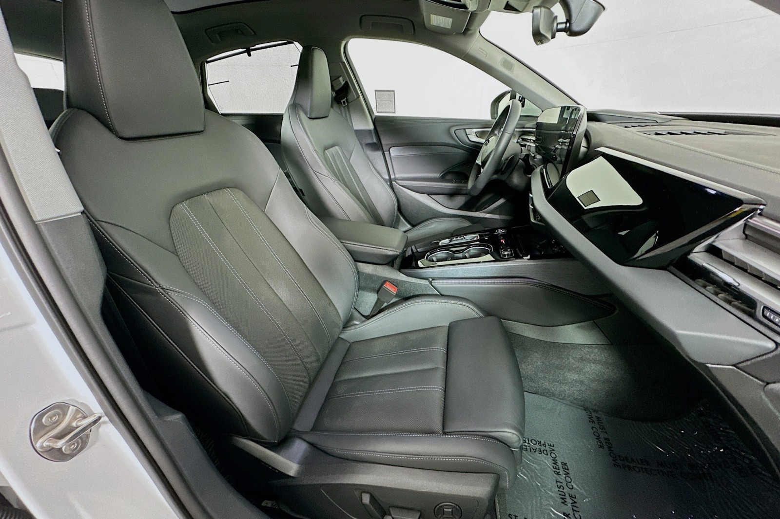 Used 2025 Glacier White Metallic Audi Premium Plus image 8