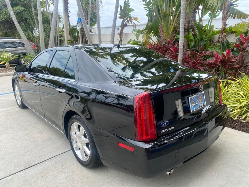 2008 Cadillac STS RWD 1 OWNERLOW MILES 39813 in , 
