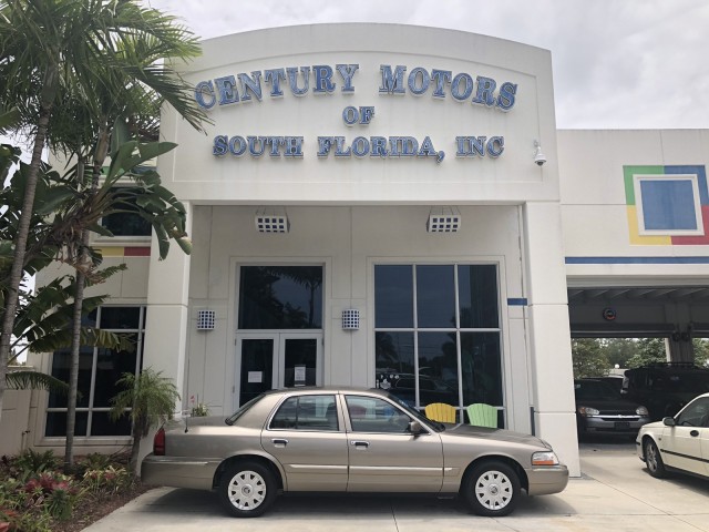 2005 Mercury Grand Marquis GS Leather CD A/C Cruise Power Seat Clean CarFax in pompano beach, Florida