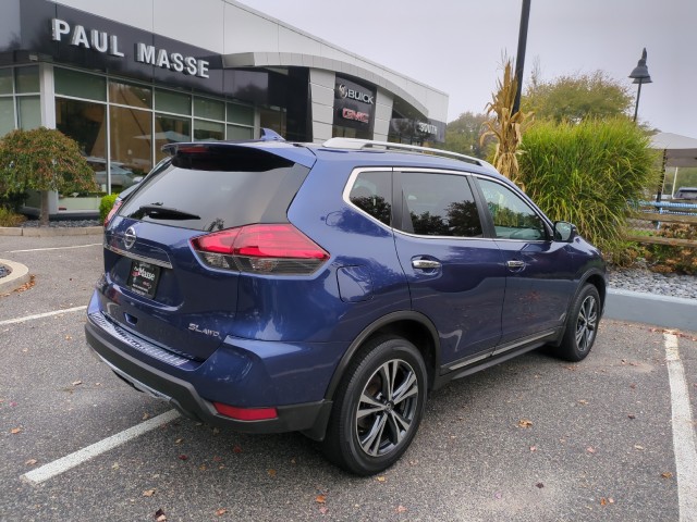 2017 Nissan Rogue SL 7