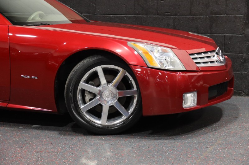 2005 Cadillac XLR 2dr Convertible in , 