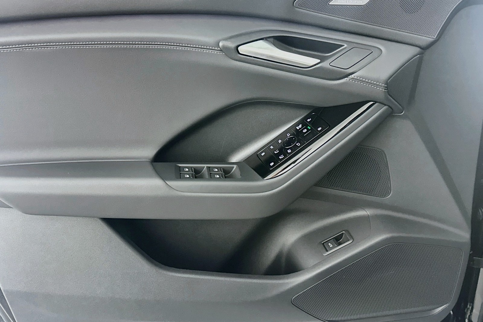 New 2027 Mythos Black Metallic Audi Premium Plus image 14
