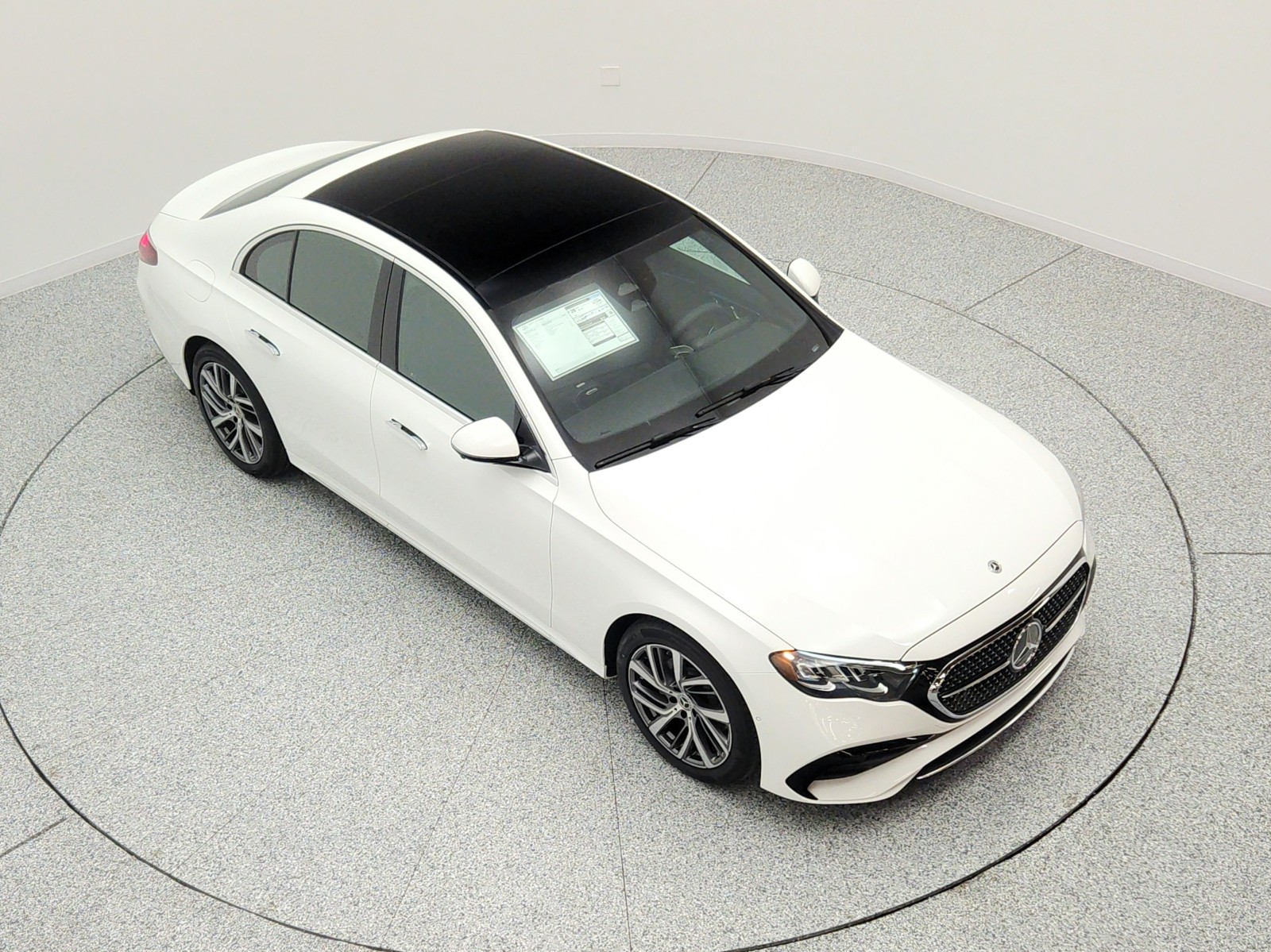 New 2026 Polar White Mercedes-Benz E 350 RWD Sedan image 18