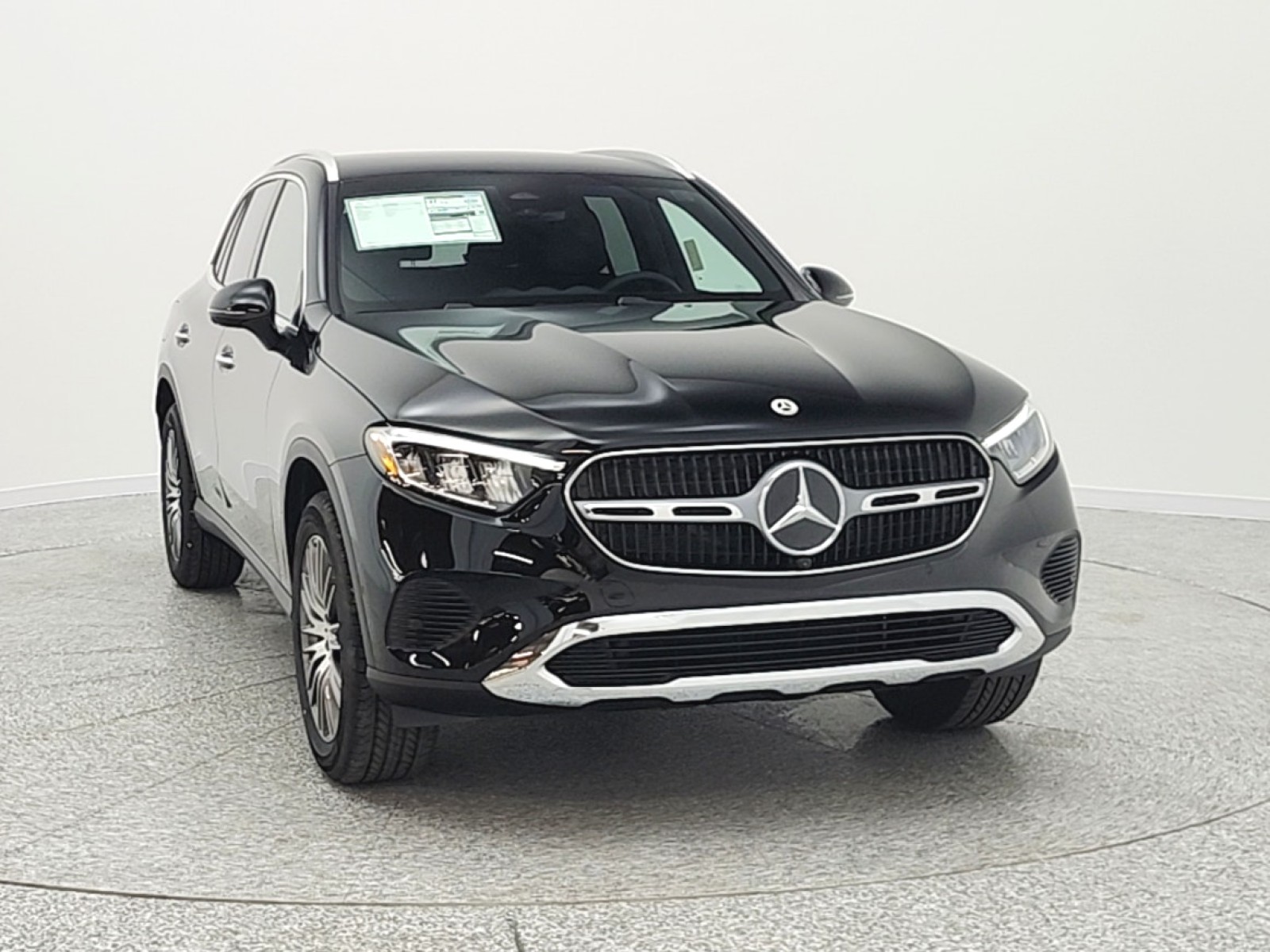 New 2026 Black Mercedes-Benz GLC 300 image 2