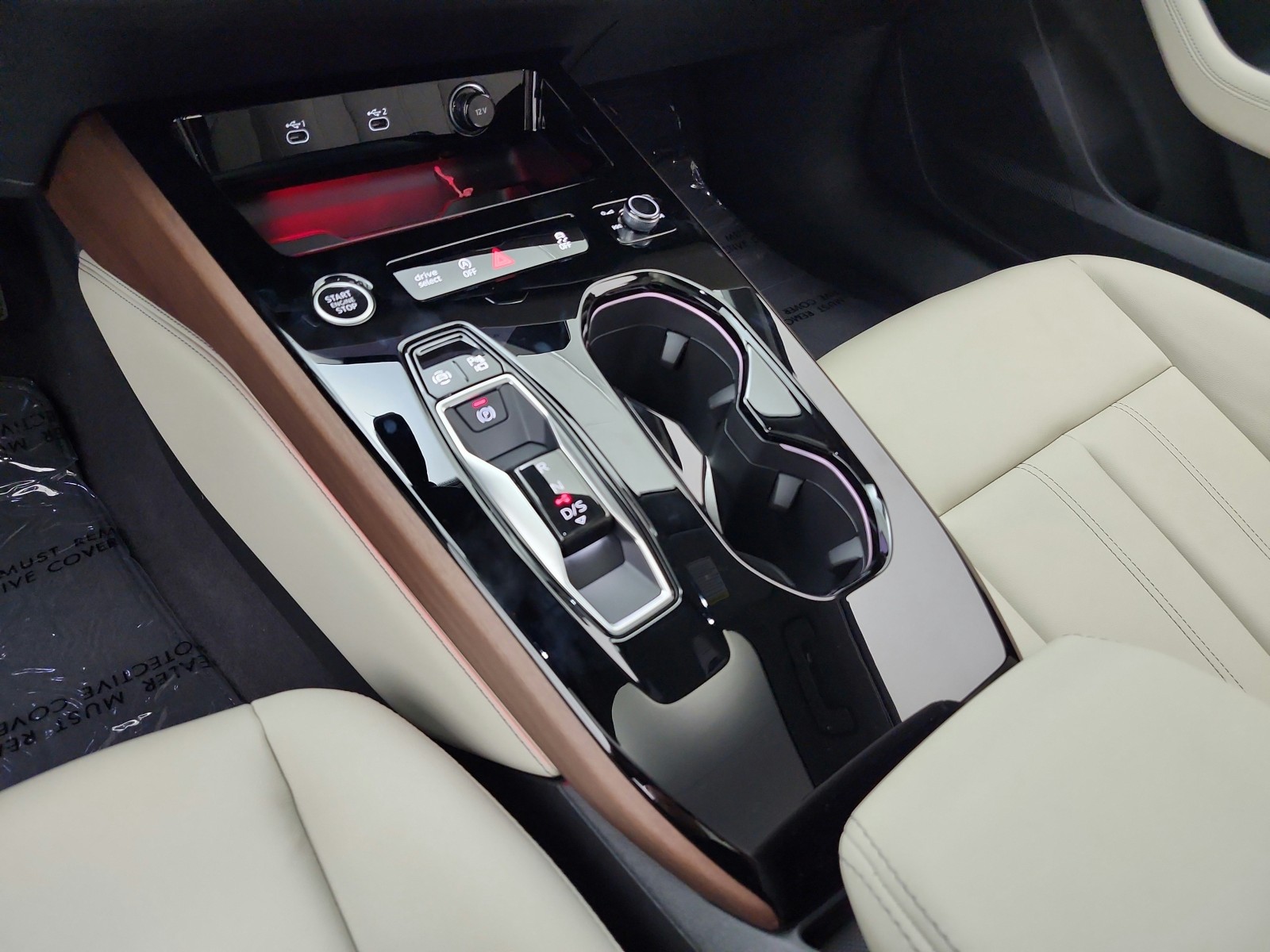 New 2026 Arkona White Audi Premium Plus 2.0 TFSI quattro image 10