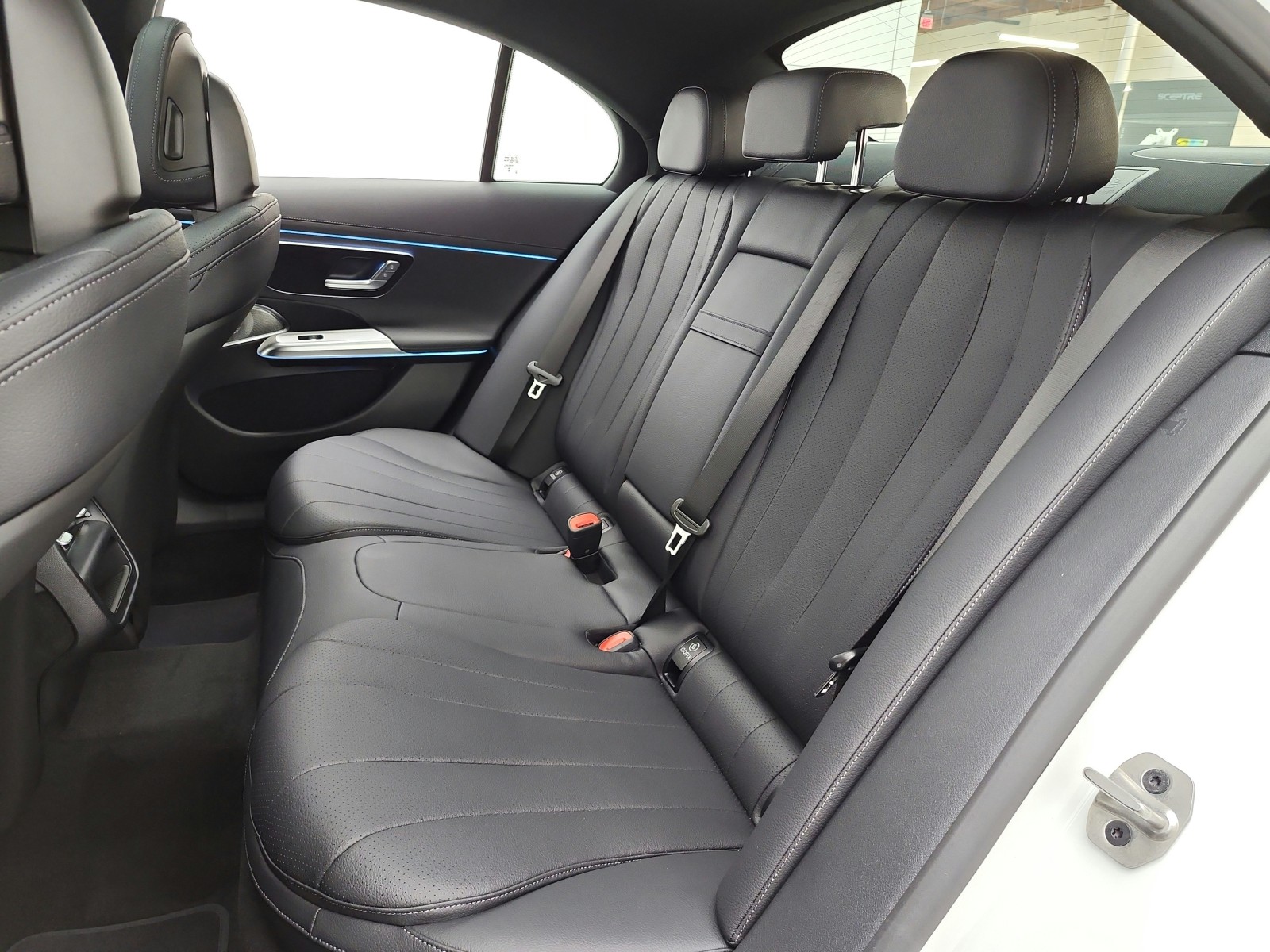 New 2027 Polar White Mercedes-Benz E 350 RWD Sedan image 11