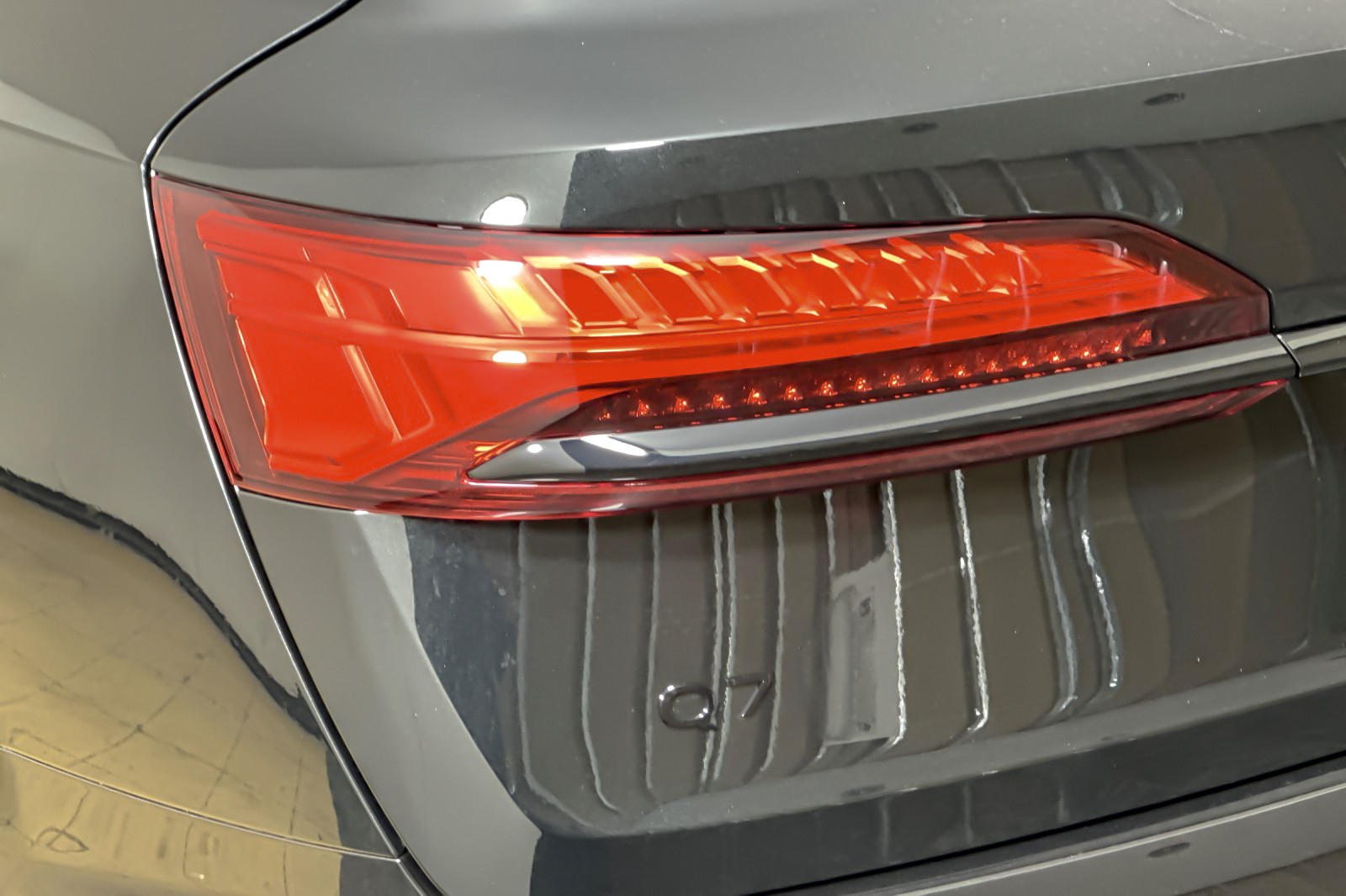New 2026 Mythos Black Metallic Audi Premium Plus 45 quattro *Ltd Avail* image 27