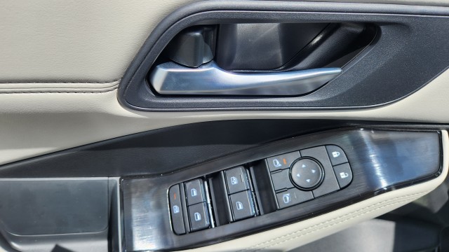 NissanRogue20