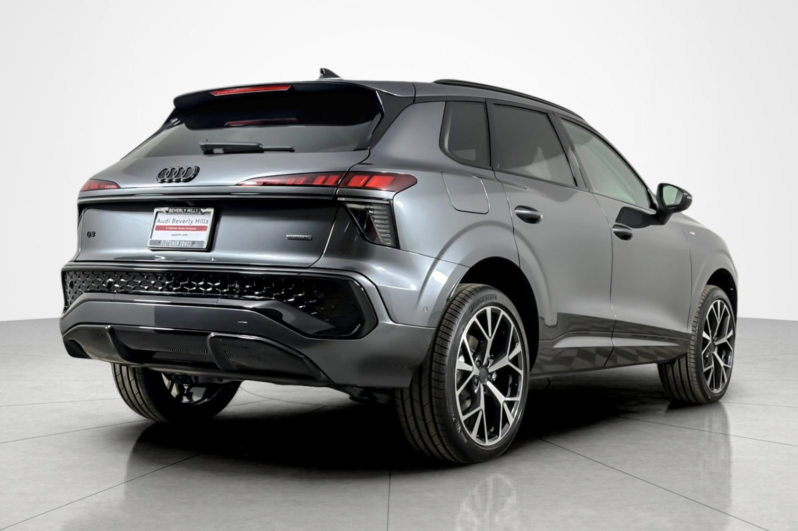 New 2026 Daytona Gray Pearl Effect Audi S line quattro image 6