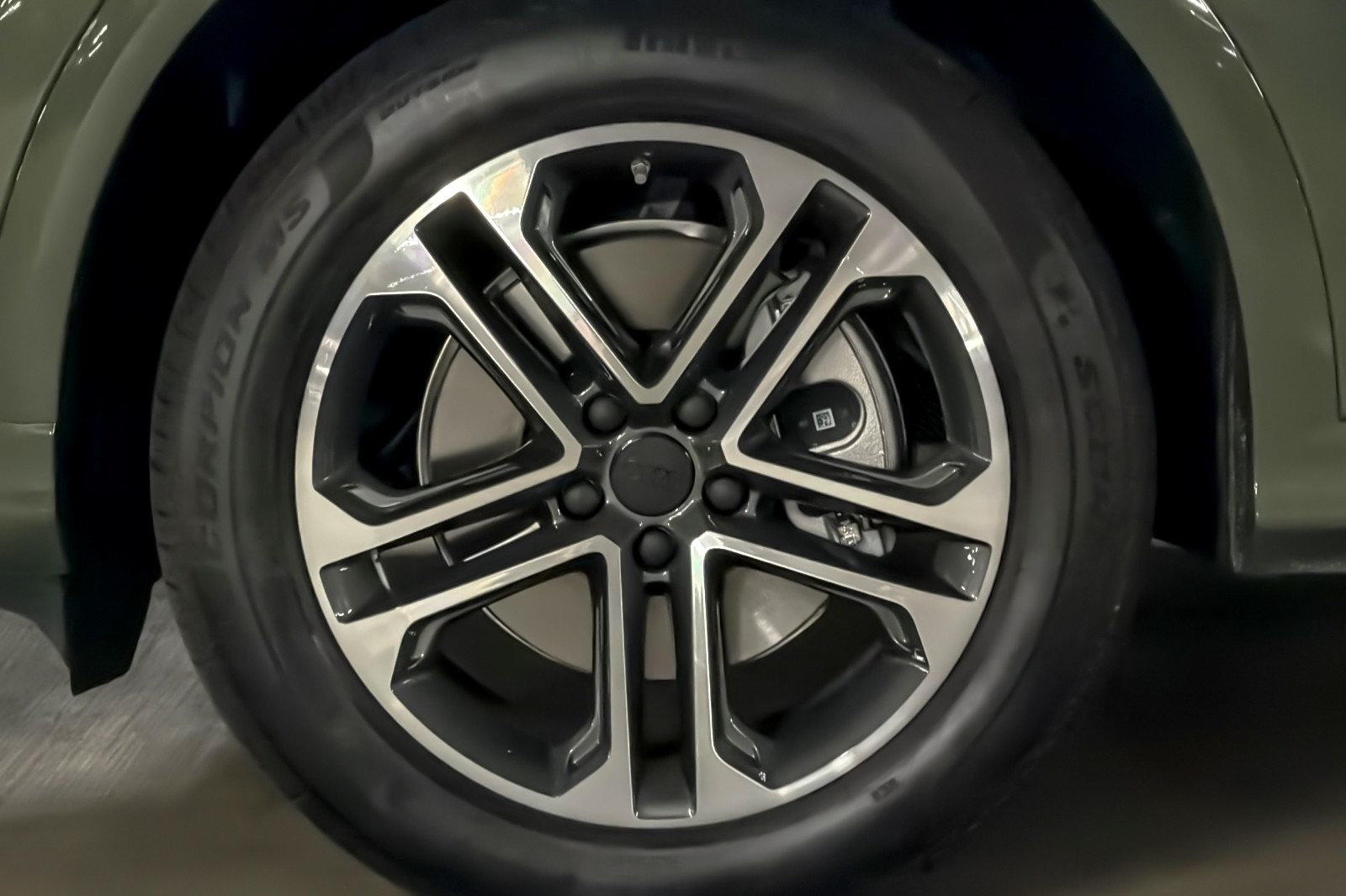 New 2026 District Green Metallic Audi Premium 2.0 TFSI quattro image 24